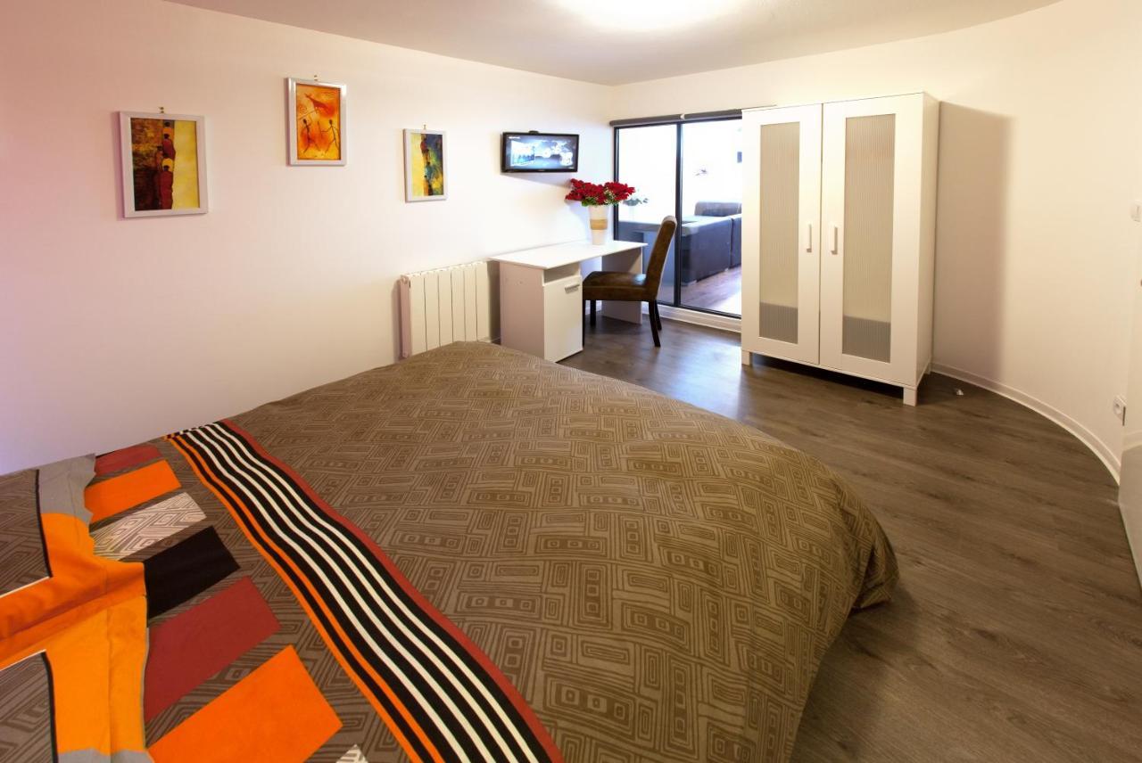 Le Corbeau - Grand Appartement Strasbourg Centre, Calme エクステリア 写真